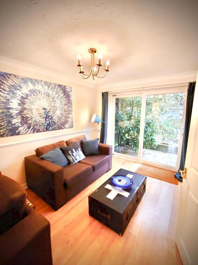 St Anne'S Serviced Accommodation - Bicester Oxfordshire Esterno foto
