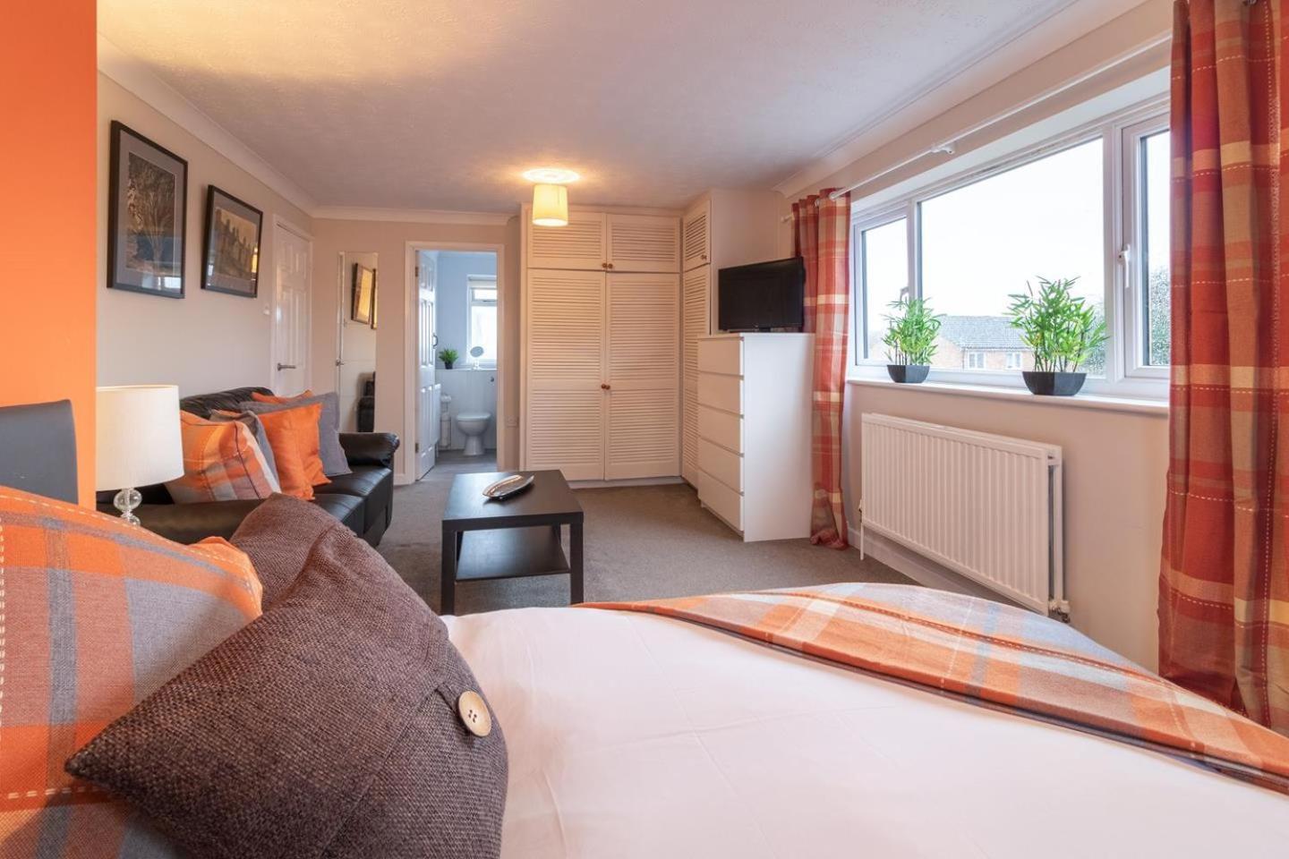 St Anne'S Serviced Accommodation - Bicester Oxfordshire Esterno foto