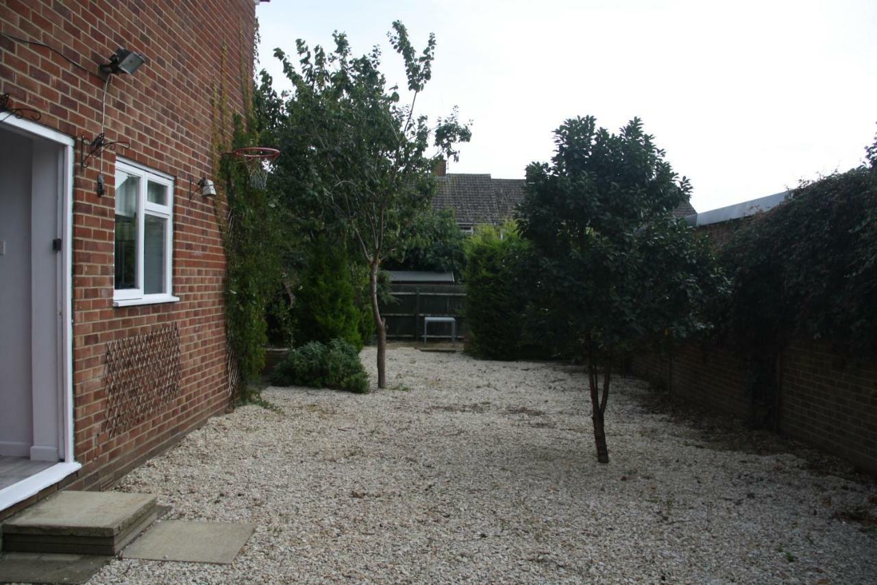 St Anne'S Serviced Accommodation - Bicester Oxfordshire Esterno foto