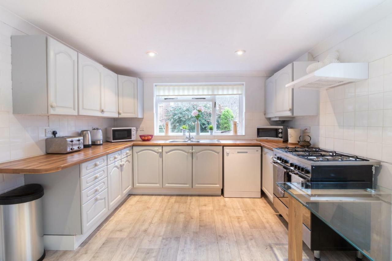 St Anne'S Serviced Accommodation - Bicester Oxfordshire Esterno foto