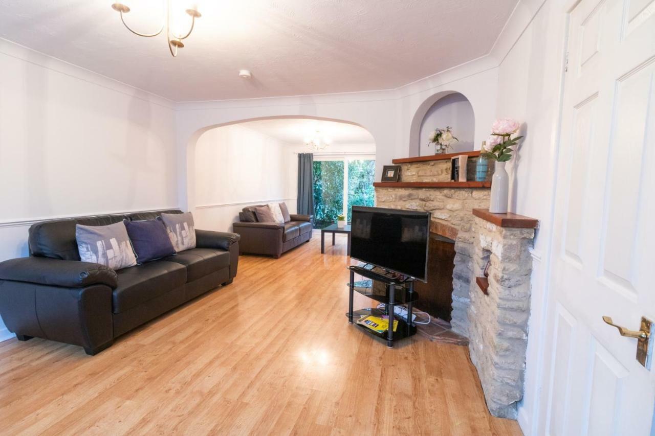 St Anne'S Serviced Accommodation - Bicester Oxfordshire Esterno foto